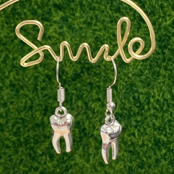 Tooth Earring, Tooth Fairy, Dentist Earring, Dental Hygienist Earrings, Teeth - Picture 4 of 7